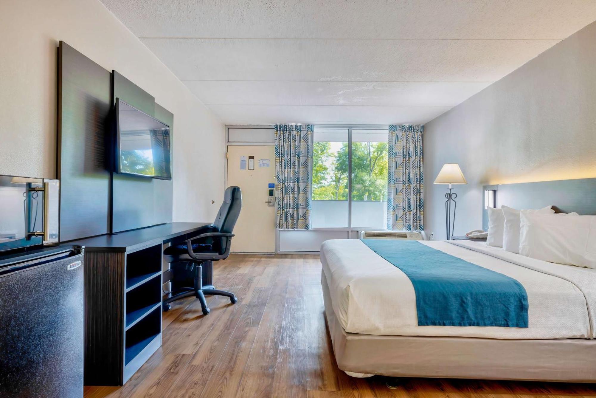 Motel 6 Morgantown Exterior photo